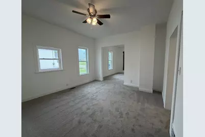 1005 W Taylor Street, Bloomington, IL 61701 - Photo 11