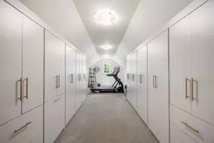 715 Oakwood Dr, Geneva, IL 60134 - Photo 15