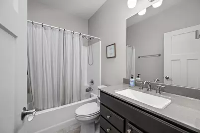 3550 Deckard Drive, Bettendorf, IA 52722 - Photo 25