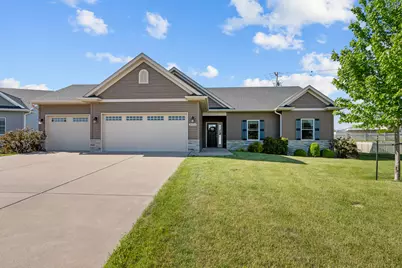 3550 Deckard Drive, Bettendorf, IA 52722 - Photo 1