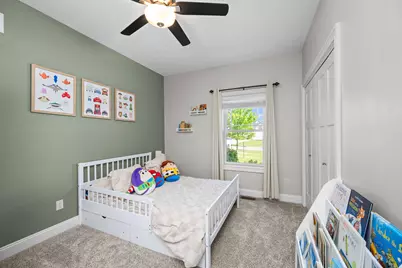 3550 Deckard Drive, Bettendorf, IA 52722 - Photo 21