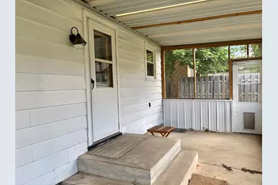 203 E Van Buren Street, Ottawa, IL 61350 - Photo 19