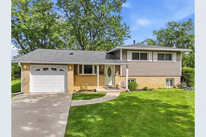 133 Sumac Court, Schaumburg, IL 60193 - Photo 1