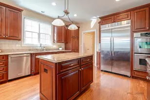 878 Writer Ct, Vernon Hills, IL 60061 - Photo 25