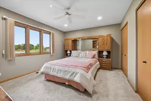 1217 Lynnfield Ln, Bartlett, IL 60103 - Photo 15