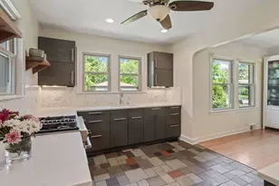 116 E Maple St, Lombard, IL 60148 - Photo 11