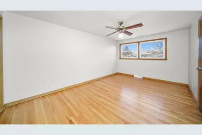16049 Minerva Avenue, South Holland, IL 60473 - Photo 17