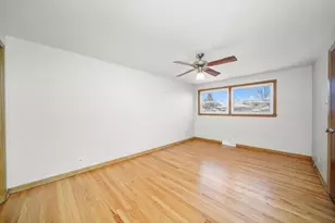 16049 Minerva Ave, South Holland, IL 60473 - Photo 17
