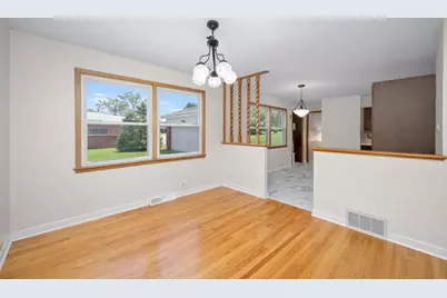 16049 Minerva Avenue, South Holland, IL 60473 - Photo 5