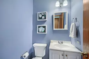 245 Old Forge Rd, Elgin, IL 60123 - Photo 21