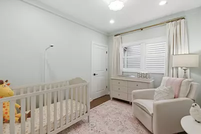 1209 W Roscoe Street, Chicago, IL 60657 - Photo 27
