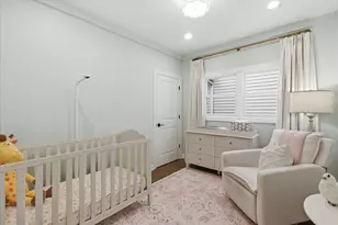 1209 W Roscoe St, Chicago, IL 60657 - Photo 27