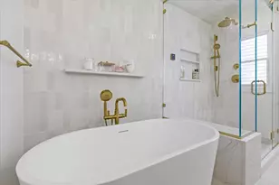 1209 W Roscoe St, Chicago, IL 60657 - Photo 25