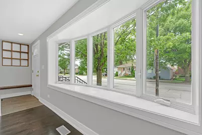 5505 N Nagle Avenue, Chicago, IL 60630 - Photo 5