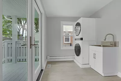 5505 N Nagle Avenue, Chicago, IL 60630 - Photo 15