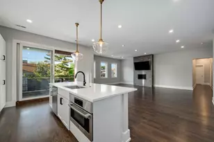 3016 W Belmont Ave, Chicago, IL 60618 - Photo 5