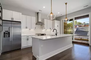 3016 W Belmont Ave, Chicago, IL 60618 - Photo 7