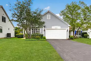 2232 Wilshire Ct, Grayslake, IL 60030 - Photo 1