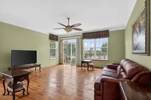 2232 Wilshire Ct, Grayslake, IL 60030 - Photo 17