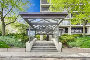 1960 N Lincoln Park W, Chicago, IL 60614 - Photo 19