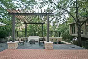1960 N Lincoln Park W, Chicago, IL 60614 - Photo 25