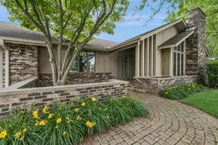 12N320 Jackson Dr, Elgin, IL 60124 - Photo 7