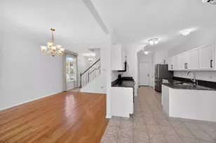 1619 Windward Ct, Naperville, IL 60563 - Photo 7