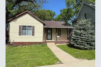 512 Highland Avenue, Dixon, IL 61021 - Photo 1