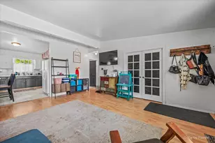 [Address not provided], Chicago Heights, IL 60411 - Photo 3