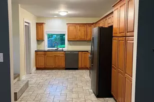 205 S Jackson St, Gardner, IL 60424 - Photo 9