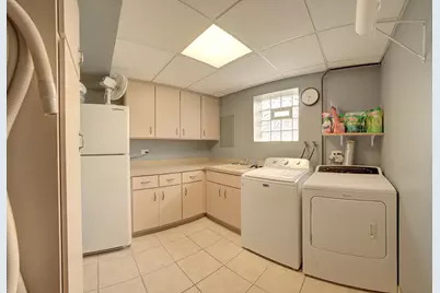 9300 Austin Avenue, Oak Lawn, IL 60453 - Photo 21