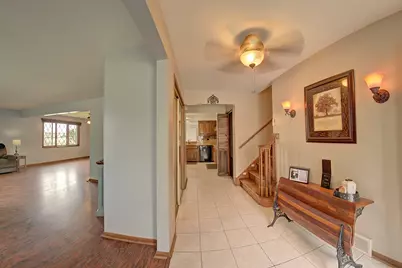 9300 Austin Avenue, Oak Lawn, IL 60453 - Photo 3