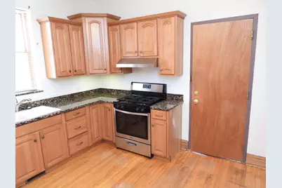 5119 W Pensacola Avenue #1, Chicago, IL 60641 - Photo 11