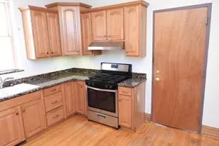 5119 W Pensacola Ave, Chicago, IL 60641 - Photo 11