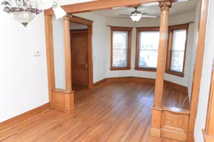 5119 W Pensacola Ave, Chicago, IL 60641 - Photo 3