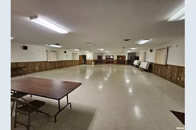 705 W Main Street, Dahlgren, IL 62828 - Photo 29