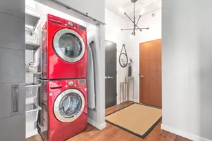 235 W Van Buren St, Chicago, IL 60607 - Photo 23