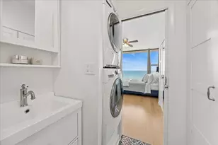 3200 N Lake Shore Dr, Chicago, IL 60657 - Photo 15