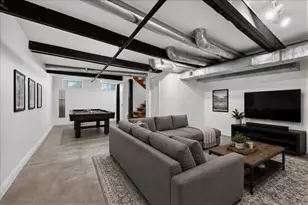 464 N Aberdeen St, Chicago, IL 60642 - Photo 11