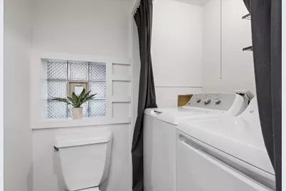 464 N Aberdeen Street #1F, Chicago, IL 60642 - Photo 9