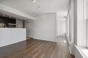 30 E Roosevelt Rd, Chicago, IL 60605 - Photo 7