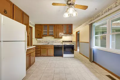 412 Krause Avenue, Streamwood, IL 60107 - Photo 3