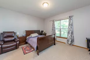 109 Hunter Ct, Grayslake, IL 60030 - Photo 15
