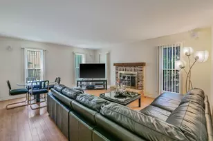 312 W Brampton Ln, Arlington Heights, IL 60004 - Photo 19