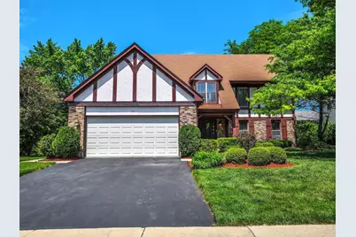 312 W Brampton Lane, Arlington Heights, IL 60004 - Photo 1