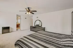312 W Brampton Ln, Arlington Heights, IL 60004 - Photo 33