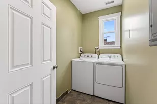 1117 Margret St, Des Plaines, IL 60016 - Photo 33