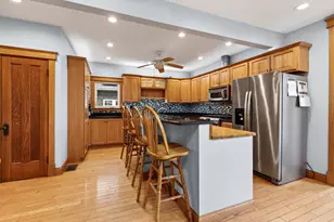 1117 Margret St, Des Plaines, IL 60016 - Photo 11