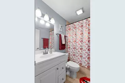 3222 W Beach Avenue #GB, Chicago, IL 60651 - Photo 9