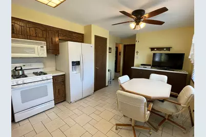 10228 S 80th Court, Palos Hills, IL 60465 - Photo 7